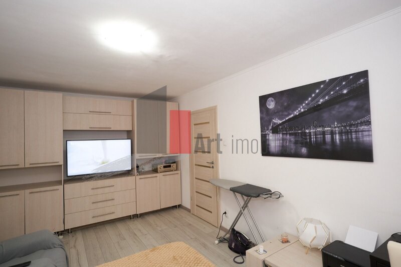 Doua camere - metrou Dristor