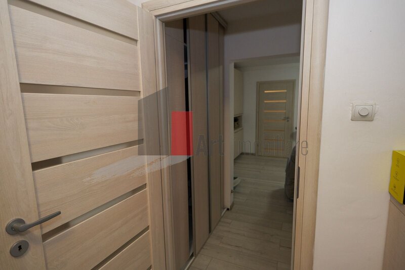 Doua camere - metrou Dristor